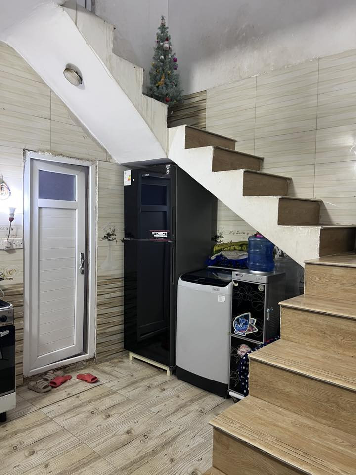 السلام عليكم
بيت زراعي50متر طابق ونص للبيع العنوان ابو دشير شارع السنافر قرب اسواق السيد للأستفسار ***********/***********
