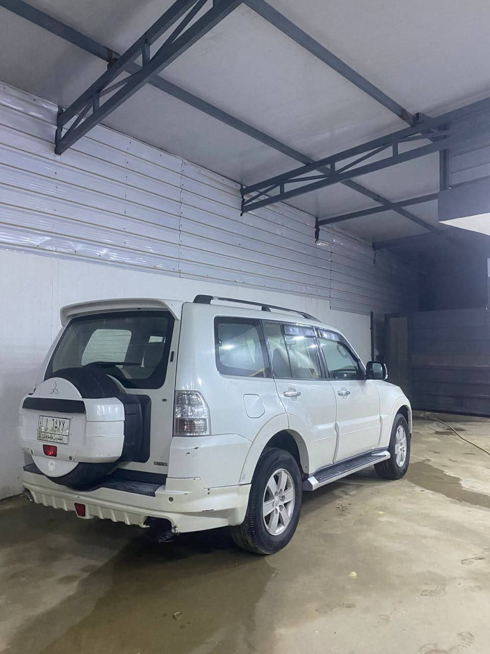 سلام عليكم للبيع باجيرو حبتور 2008
***********
