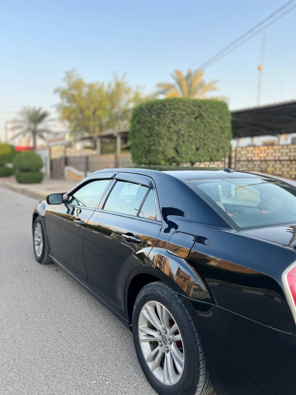 اوباما 2012  رقم سليمانيه جديد بسمي وهزه جديده 
كلين سياره وارد كندي جاهزه اي من اي نقص فقد فريز الدفئه بي ليك
كير طياره شداه قبل اسبوع
السياره استخدام شخصي ماشية 140 ميل
مكان ذي قار سعر 175 $ بيه مجال بسيط***********
