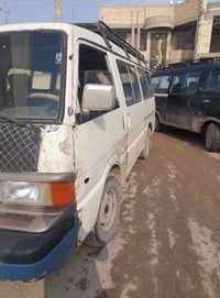 سياره مازده ١٤ راكب موديل ٩٢ السياره مداور أتريد وكاله سياره عليها بحث...