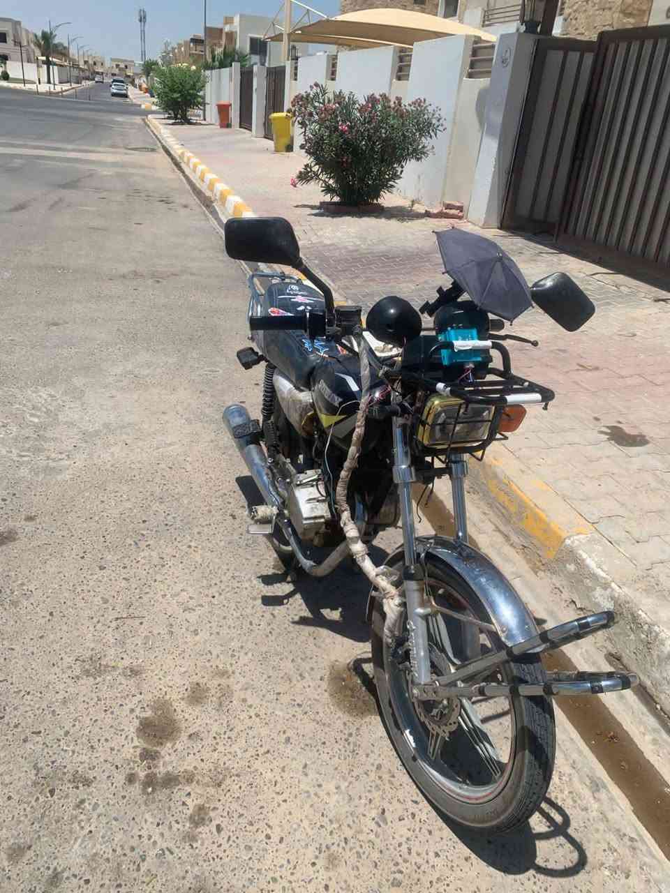 للبيع سيفان 2021 مهمول متروك فتره سعر 270 بي مجال بسيط مكاني تكريت ***********
