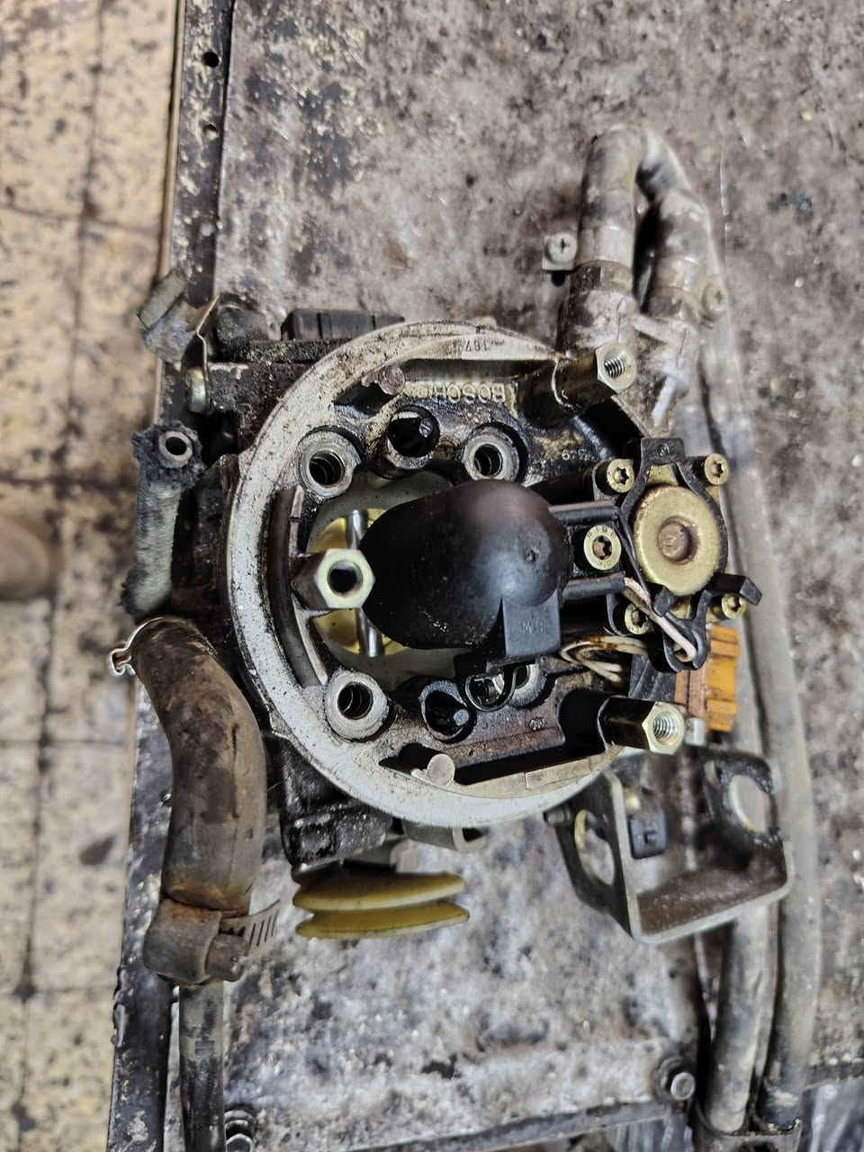 السلام عليكم
كابريتر كهربائي ام الدوش شرط جديده وارد 
يوجد توصيل لجميع المحافظات العراق مجاني 
واتساب ***********
