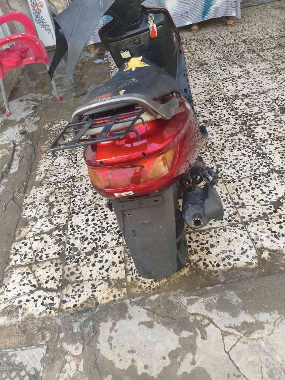 سلام عليكم مكلف بل نشر دراجه فراشه حاويه  مكان نجف تفاصيل وتساب رقم ***********
