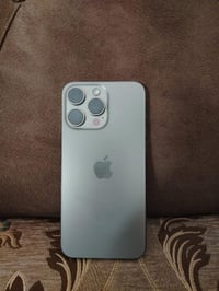 آيفون ١٥ برو ماكس • ٢٥٦ • بطارية ٨٧%