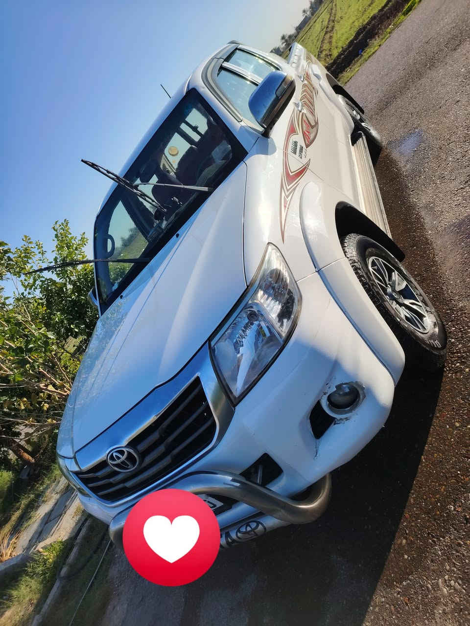 للبيع اوتوماتيك
موديل 2015 فورويل
رقم بغداد
سيارة نضيفة كلش
***********
السعر 245 وبيها مجال
كفاله عامه
