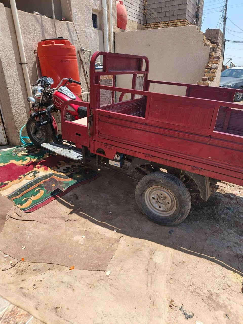 سلام عليكم ستوته البيع بدون وراق  سعر مليون وميه وبيه مجال ***********

