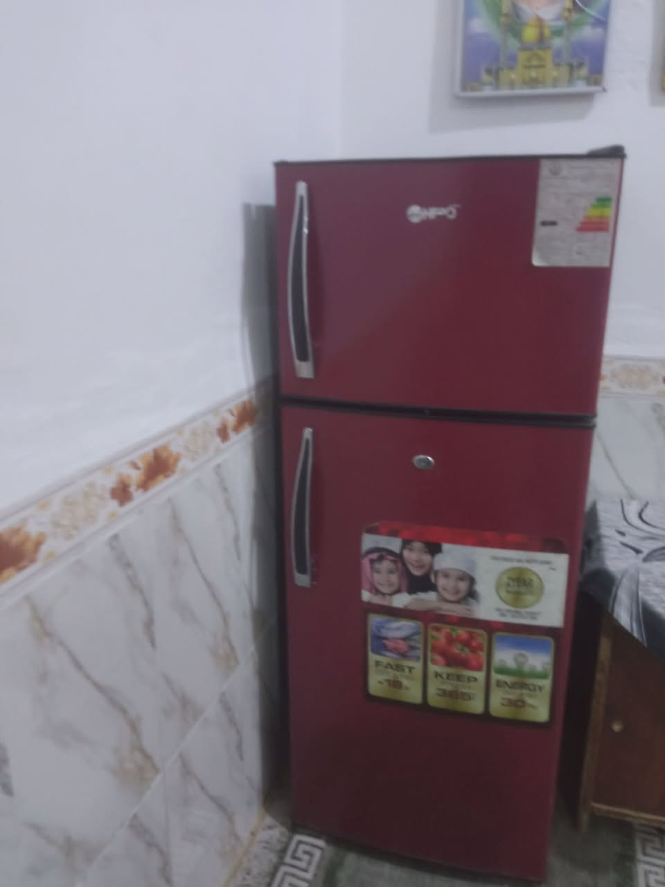 غراض مستعمله قليل للبيع النظافه ٩٠٪ 
ثلاجه   شغاله بدون اي تصليح أو شي بعدها بالجيس
طباخ تركي اصلي لون صاج شغال كامل 
غساله تشتغل بس النشافه طافيه
 للبيع شلع السعر قيم بما يرضي الله مو تكسر بالحلال


**إذا كنت صاحب هذا الإعلان وتريد حذفه لأي سبب، رجاءا أرسل رسالة إلى الدعم الفني**