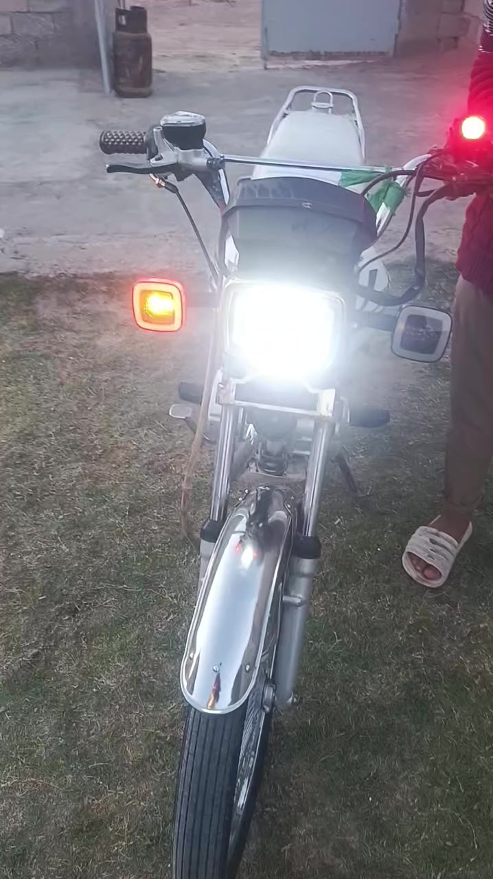 24 اوراق اصولي سعر 500 قرب جامعه بابل***********
