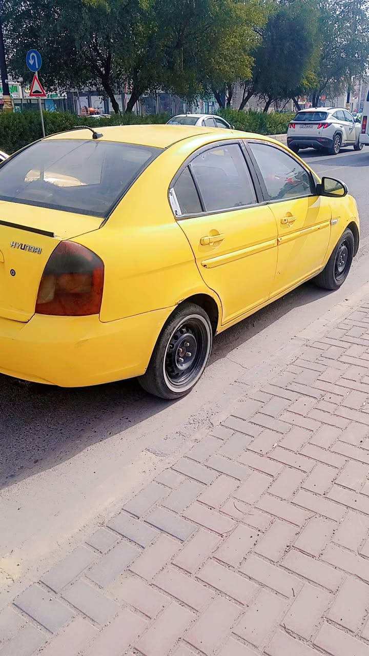 السلام عليكم سياره اكسنت 2010 كير توماتيك محرك 16 اثر نافخ هيئه غرامات صفر كربون بنزين ورقي شرط التحويل الوكاله تفاصيلها موضحه بالمقطع الفيديو السعر 77بيه مجال قليل خاص مغلق اتصل ***********
