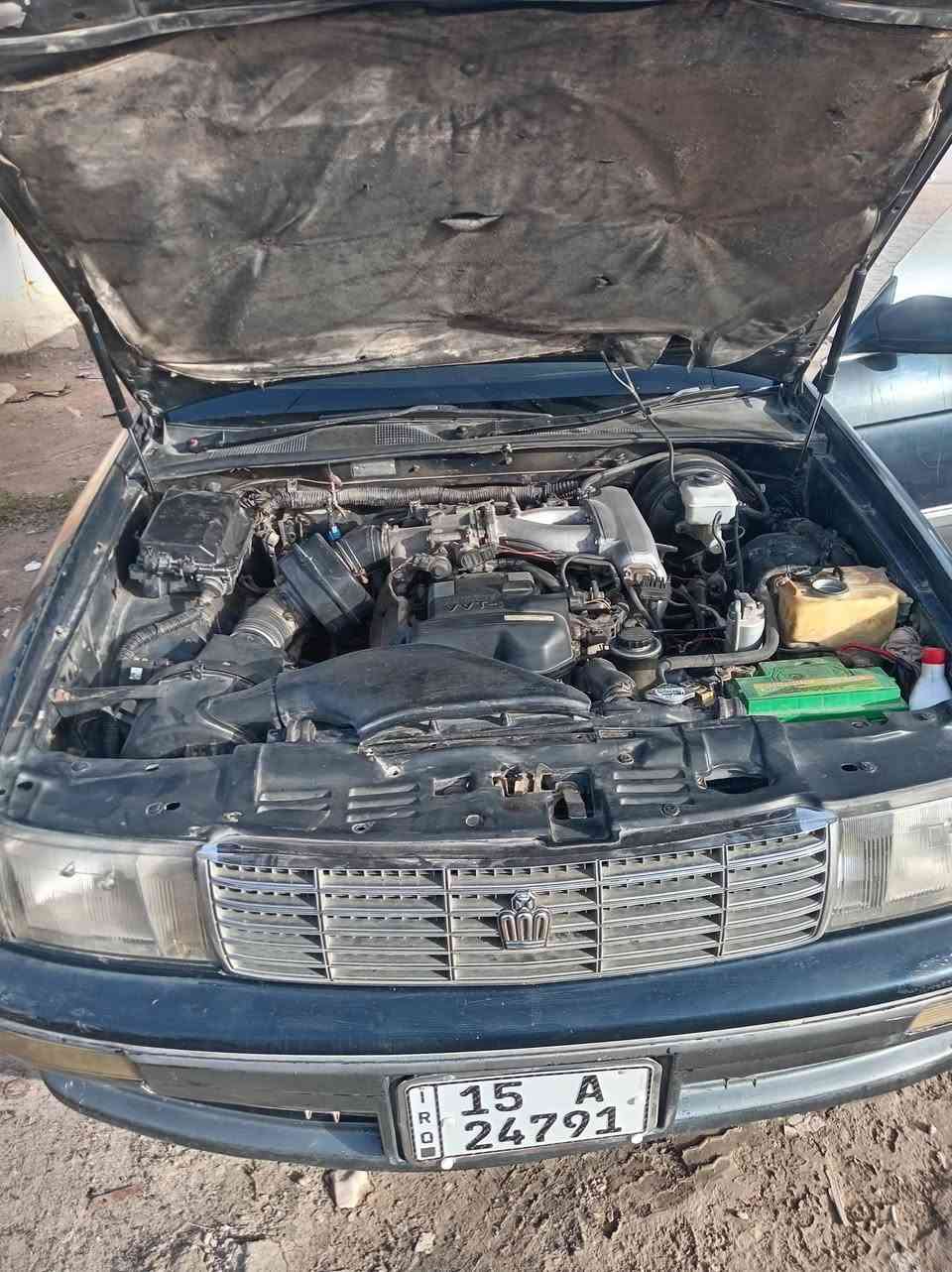 سلاام عليكم بطه البيع منفصل اصولي مابيها كص ولاه عيب شرعي  فقط ضربه جاملغ الخلفي/سعر ب 39  وبيها مجال ومثل مشوفون بصوره  نكليزي مشروع وطني الأنبار مكينه والكير نضاف حداديه نضيفه تبريد شغال قطعتين  وذا اكو مراوس هم ترهم عنواني النجف ***********
