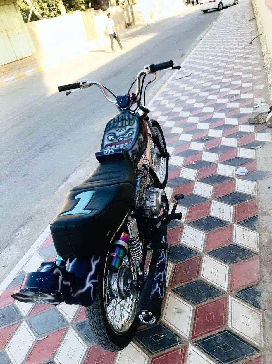 السلام عليكم دراجه اللبيع نامه شلامجه اصلي تعمير 25 شاصي تايكر اوراق اسكنر سيت كامل موشم ابريك كدام وبريك وره شغال دبلات كله شغال غراض كله اصلي دراجه نضيفه كلش نهضه فوول طيران فصله عقل رياضي شوفت عينك دراجه احلا من صوره مامغسوله السعر 650 وبيها مجال المكان الديوانيه الحمزه الشرقي 
اللاستفسار ***********

