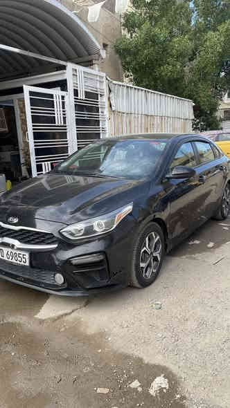 للبيع
فورتي موديل ٢٠٢٠ 
 محرك ٢٠٠٠ دوش گير محور at وليس cvt
ماشيه ٨٣ الف كير ومحرك مكفول

حادثها من امريكا بابتين عكس السائق تبديل وصبغ وجاملغ خلفي جهة السائق مصبوغ ايرباكات البردة طاكات ايربالك 
ستيرن وبصف السائق سليم بجم كبس
بالعراق بيها اماكن بارد موضحة بالسونار 
رقم اربيل باسمي تحويل شوكت متريد 

السعر ١٢٥ وبيها مجال 
مكاني بغداد حي اور للتواصل ***********
