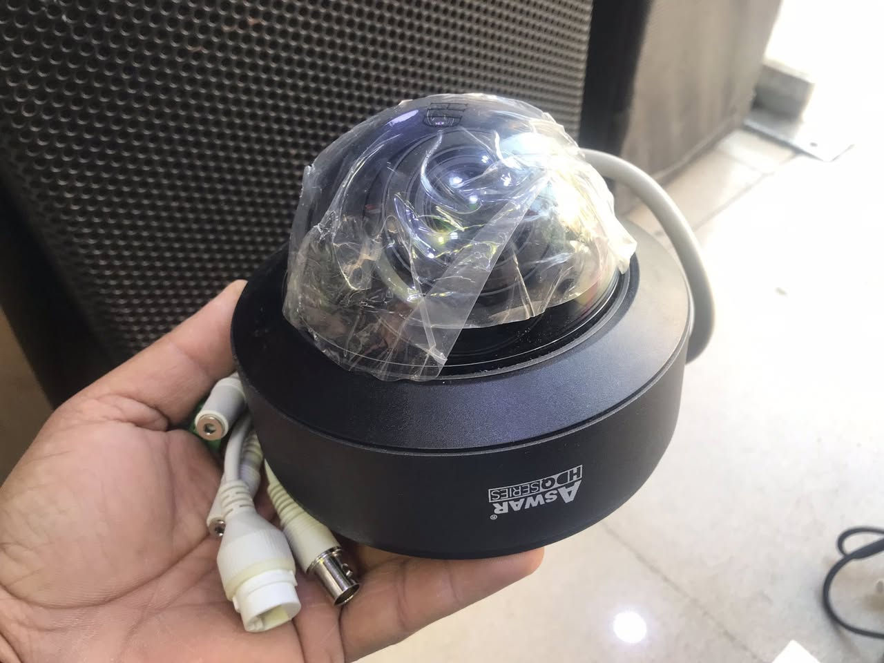 كاميرات اسوار İp  وانلوك عدد 4 لبيع جديد لوك كلهن بسعر 90 الف عمي ابلاش والله العظيم توصيل موجود ***********
