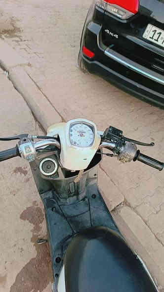 عمي السلام عليكم ماكس بوليس للبيع
دراجه بلاديه من البجم للصالصنه ختم واحد شرط

مكينه خير من الله شلعه ومعدل تشك الكاع مكينه لا تبخير ولا تنقيص بوشه 49 كامله الدراجه كهربائيات كلهة شغاله نكره سلف

كفراته اصليه مختمه

رقم : *********** 

سعر : 650 وبيهه مجال

مكاني: بغداد الدوره حي الصحه
