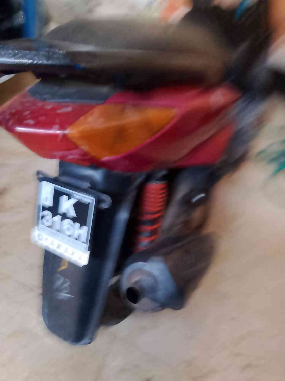 سلام عليكم دراجه البيع سكنس نثيه مكنه مفتوحه كله جديد وهاي الدراجه خير من الله السعر 400،  بيه مجال المكان الشعب شارع السواق ***********
