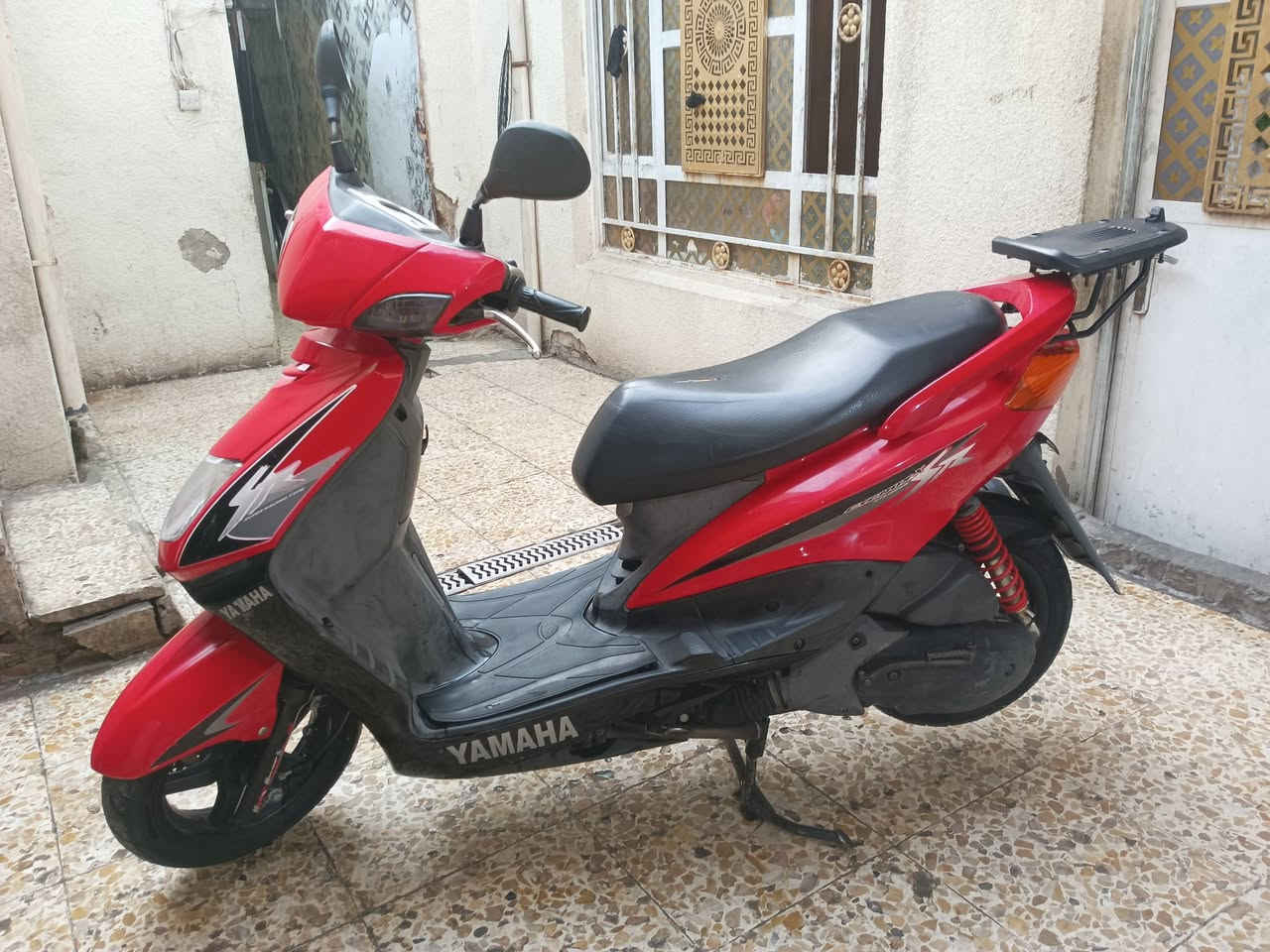 السلام عليكم
دراجه سكنس نثيه كابريتر 
كوري السرعه 140 رمبه لوك جديد ماشيه27 مكفولة كفاله عامه المكان بغداد ***********
