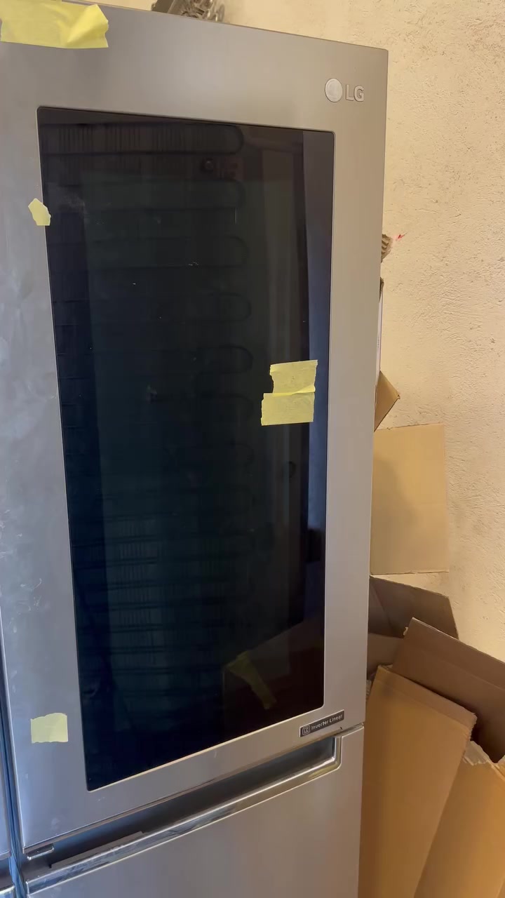 صيانه ثلاجه الجي .LG اجتنه للورشه من محافظه الناصريه خدمات .م. اوس للصيانه المتنقله مكان الورشه البلديات 
***********
