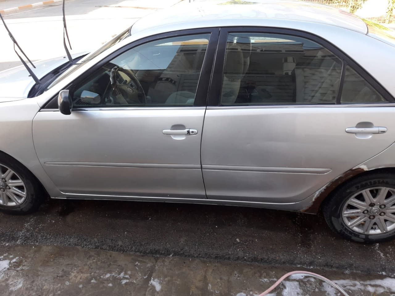 السلام عليكم
للبيع كامري موديل ٢٠٠٢ محدث ٢٠٠٥ باتري جديد داينمو جديد مكينه كير جدد حداديه ٨٠٪؜ تايرات جديده شاشه سنتر لوك رقم جديد سنويه بأسمي 
السعر ٧٥ 
العنوان بغداد الطارميه

***********
