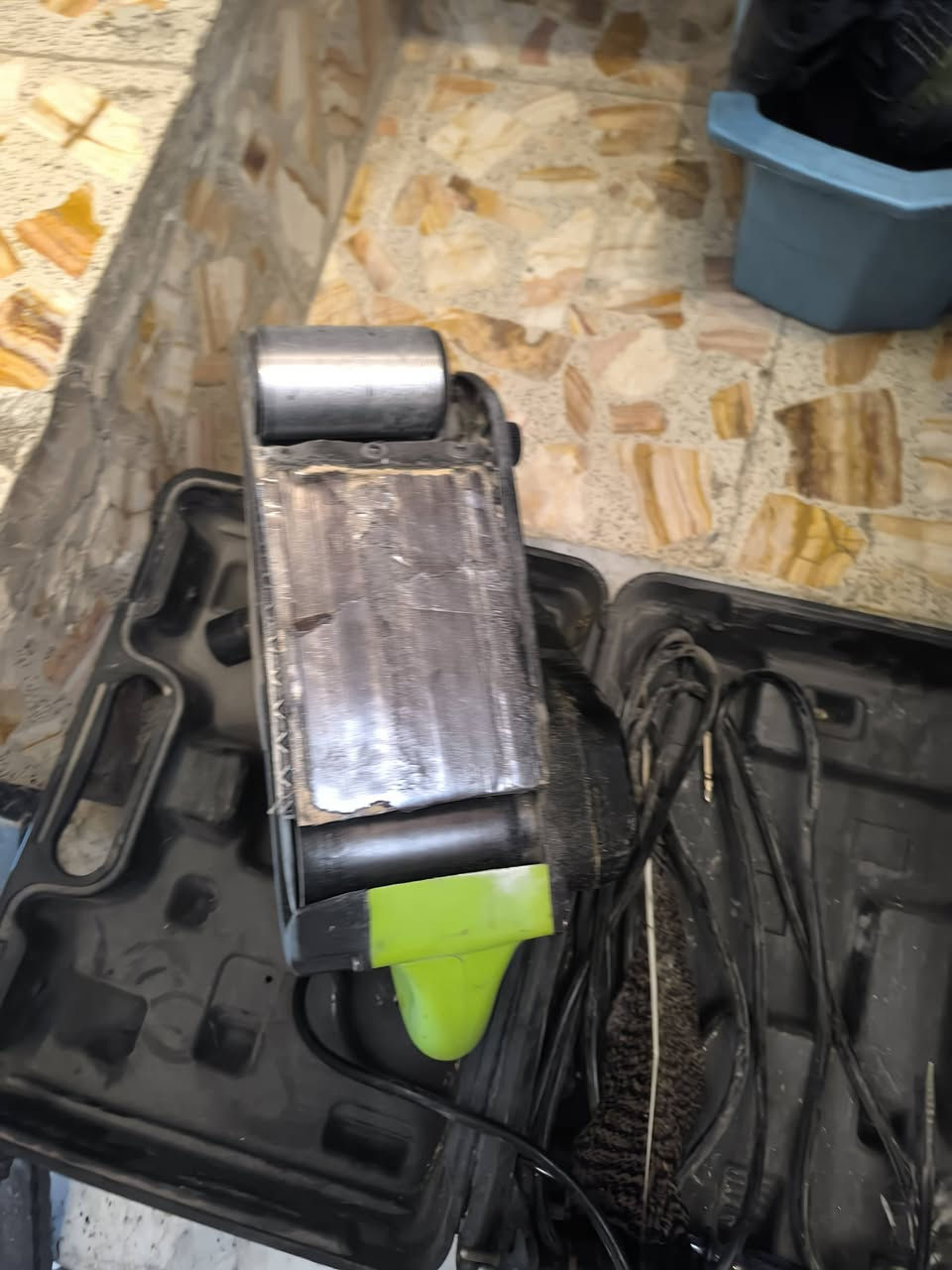 للبيع ***********
