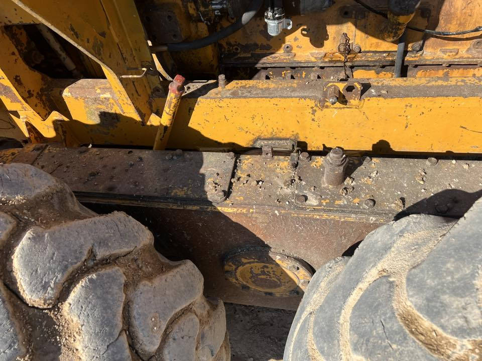 للبيع كوماتسو ٣٧ بدون واسط الدبوني 
***********
