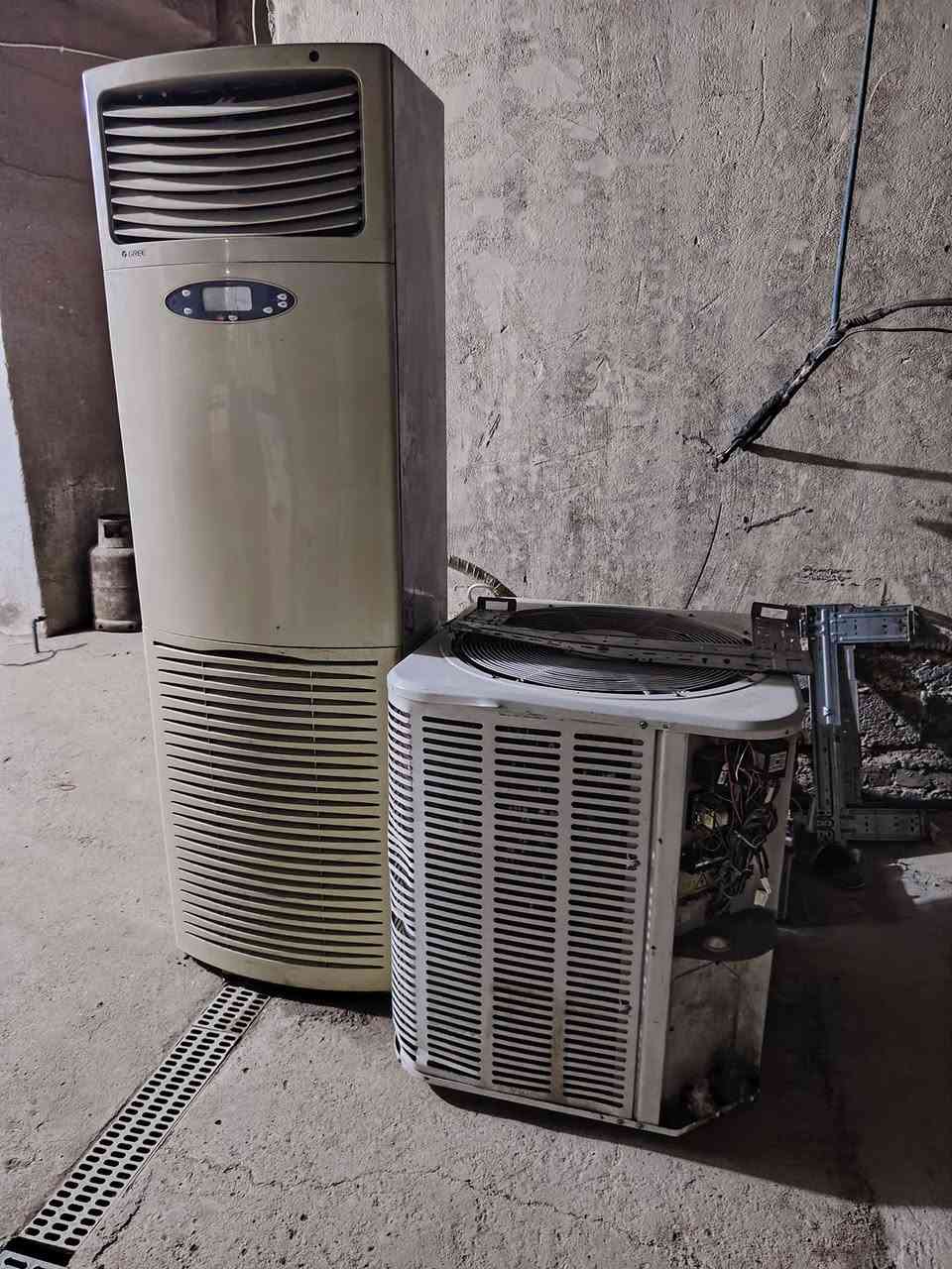 5 طن تنوري نوعيته كري شرط الشغل تدفأ وتبريد بلادي
800 مع المجال مكاني كربلاء طويريج 
***********///***********
