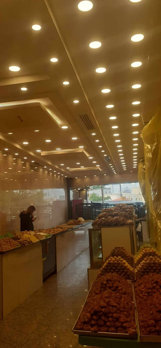 السلام عليكم
شغلي جبسن بورد سقوف ثانويه 
ديكورات بلازمه
سحبات ملكية 
بديل رخام بديل الخشب 
نعمل كافه نواع الديكورات 
اي ستفسار يرجه مراسله صفحه خاص او الاتصال على رقم تالي 
***********
