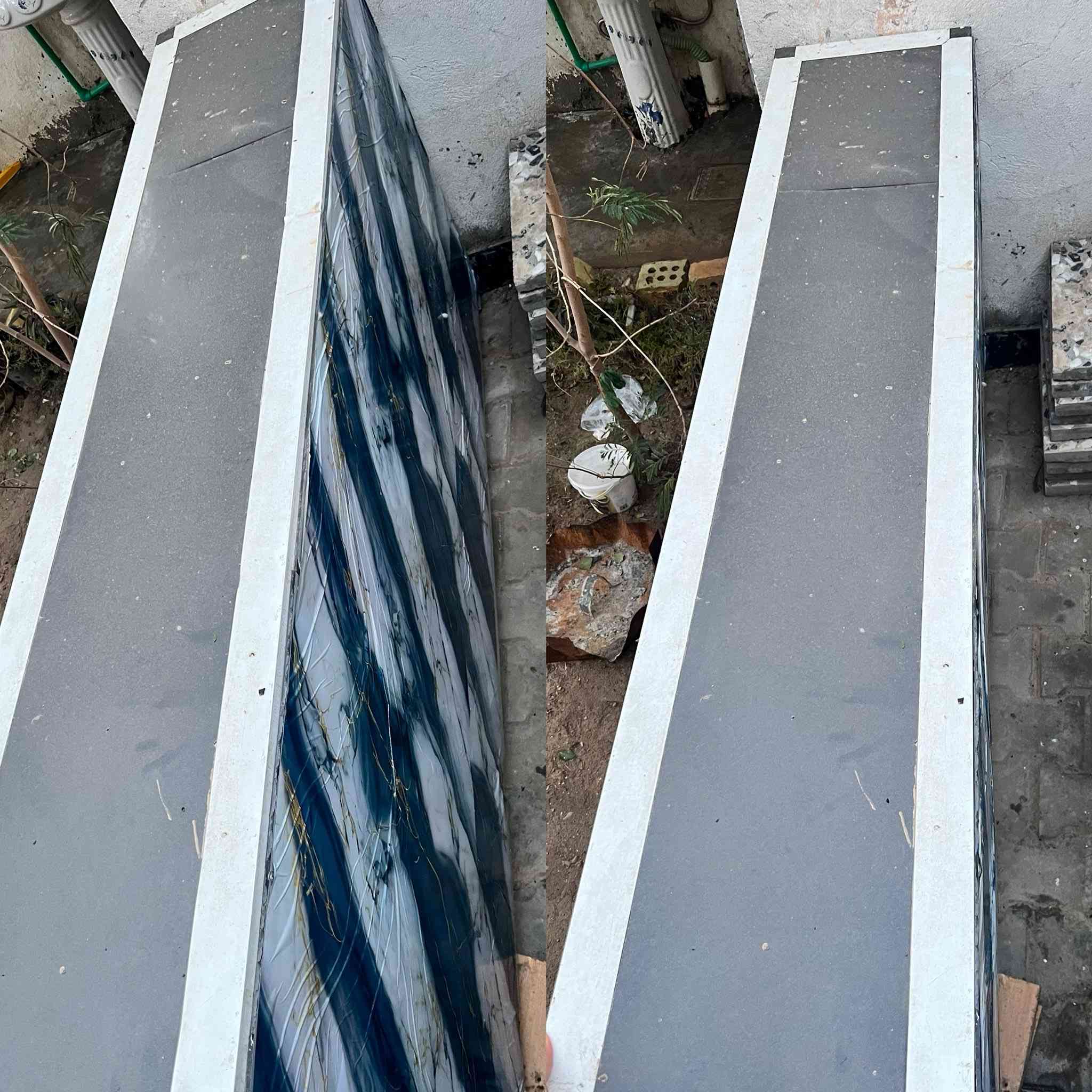 السلام عليكم غراض مطعم للبيع مثالية لأي شخص يحب يبدأ مشروع أكلات سريعة أو مطعم صغير او حتى استخدام بيت :

_ عارضة فلافل جديدة مستخدمها شهر فقط وموضحة بالصورة نظافتها ومساحة خزن سفلية.

_ مثرامة حمص ولحم نوعين بي حجم الثرم نظيفه كلش والماطور بالباكيت فتحته ومامستخدم ابد بس بالفحص 

_ ميز مقبلات طوله متر ونص كزاز  بس اني مغلفه 

_طباخ مميز مستخدم شهر فقط وحديده قوي ٣ انواع مثل ماموضح بالصور وراح يستغل المساحه عدكم

مكاني واسط قضاء الصويرة حي العسكري 

الي يشتري كلهن اله مجال بالسعر 

والمفرد كلمن وسعره وهم نتساهل للاستفسار عن السعر الاتصال على الرقم *********** او المراسله ع الصفحه
