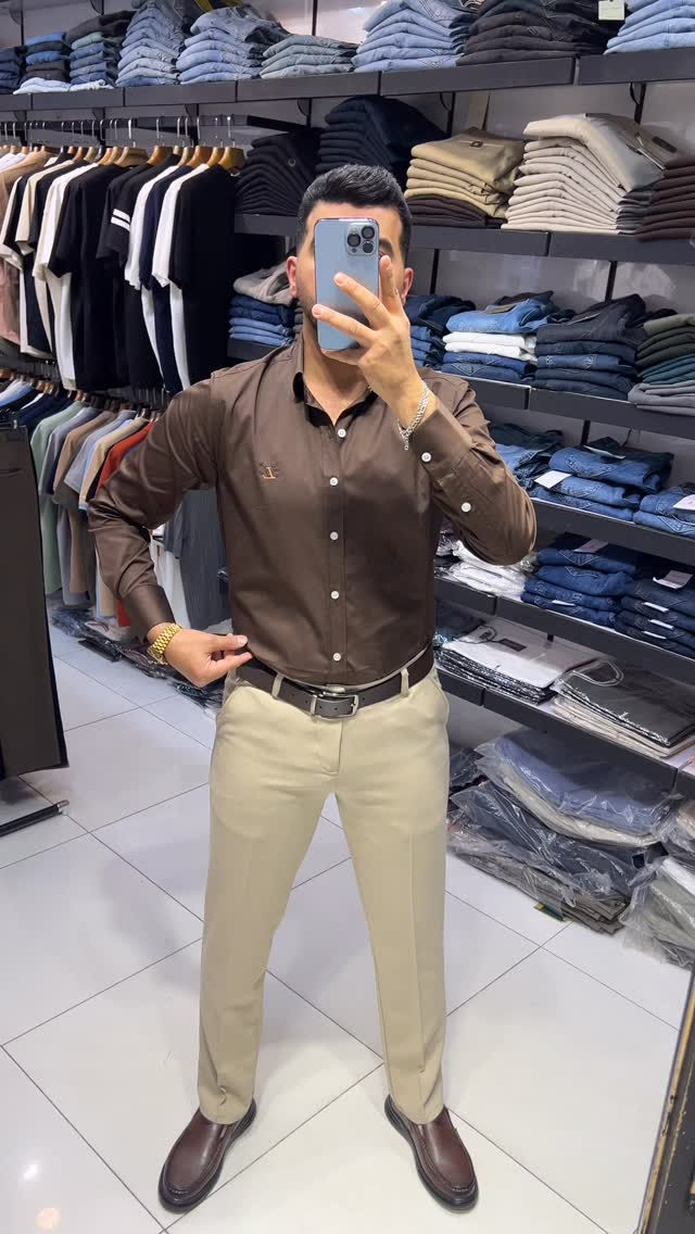 قميص ماركه خامه قطن ١٠٠٪؜ متوفر ب٧ الوان✅
قياسات S M L XL XXL قياس المعروض M
بنطرون ماركه قياسات من 30 إلى 40 
المنشئ تركي 🇹🇷 
توصيل بغداد 5 الف  توصيل محافظات 5 الف
العنوان بغداد مول زيونه طابق الاول 
التواصل دايركت او واتساب ***********
