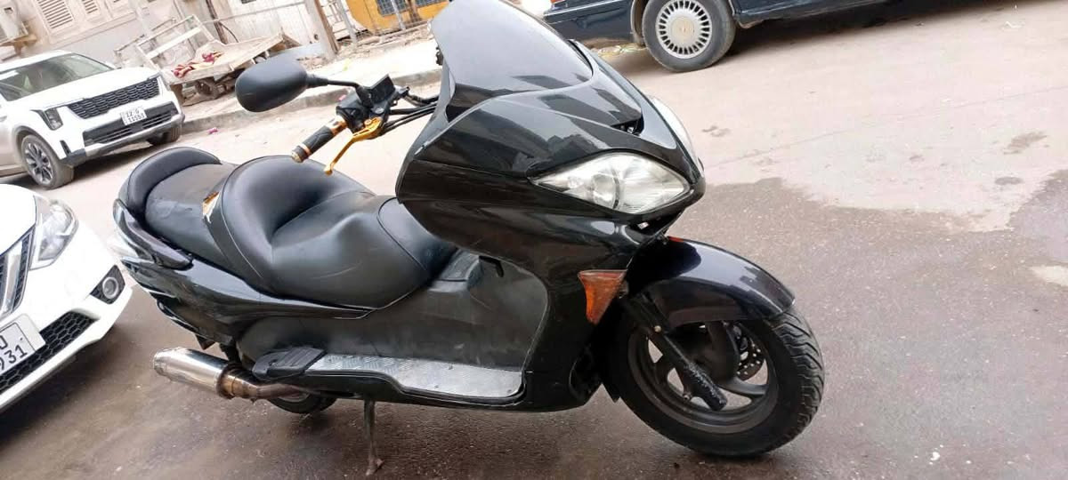 السلام عليكم فورزا 08 دراجه نظيفه مكينه نظيفه نعومه صانص رياضيه اوراق اصوليه كهربائياته كلها شغاله فول لايتات زنون دراجه حلوه ونظيفه سعر بواحد و200 *********** رقم واتساب خاص موبايل المكان ديوانيه قضاء غماس
