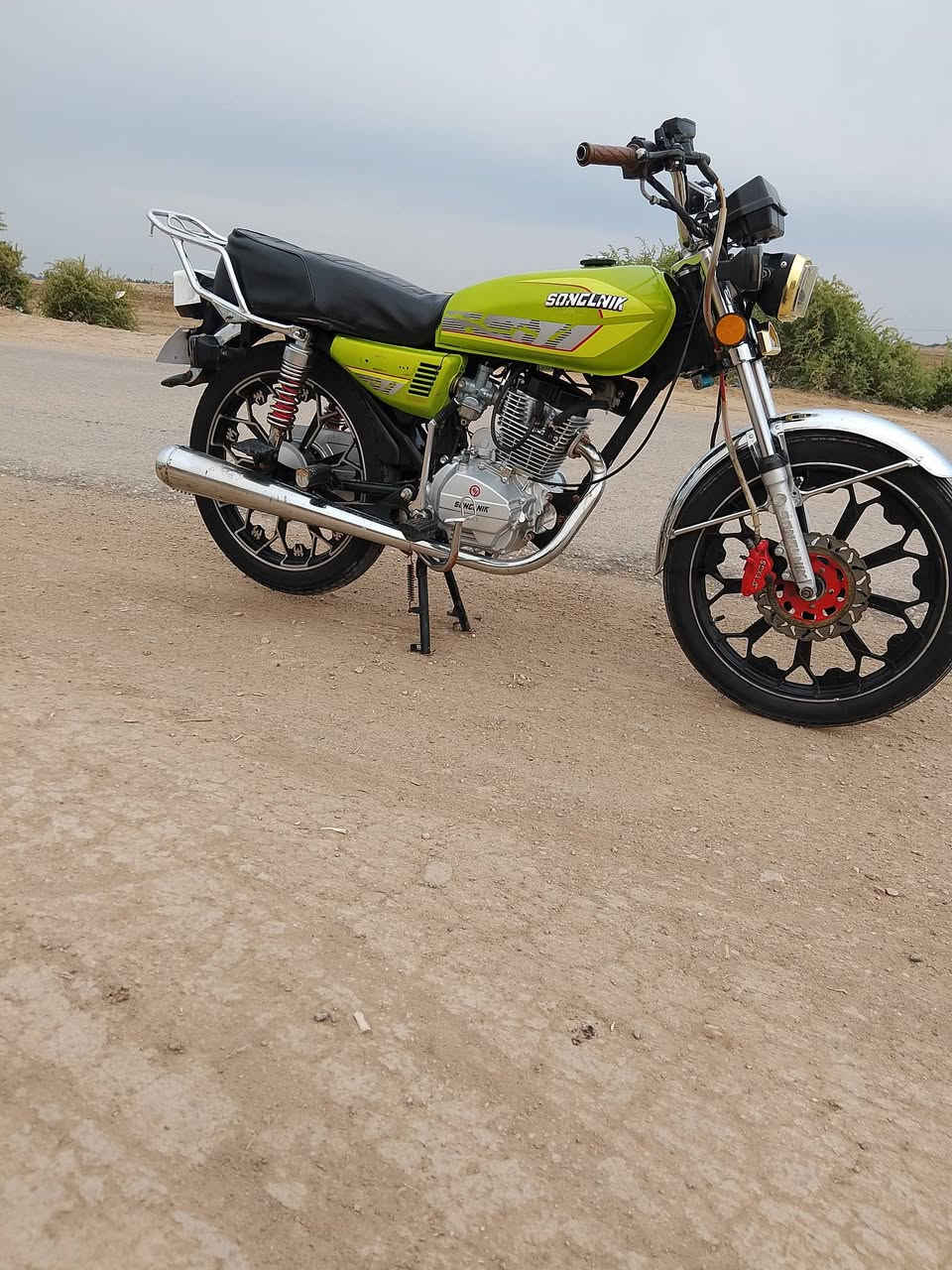 سلام عليكم  سيفان 25 وراق  السعر 625 
وشراي يدلل المكان بابل شوملي  ‏‪***********‬‏
***********
