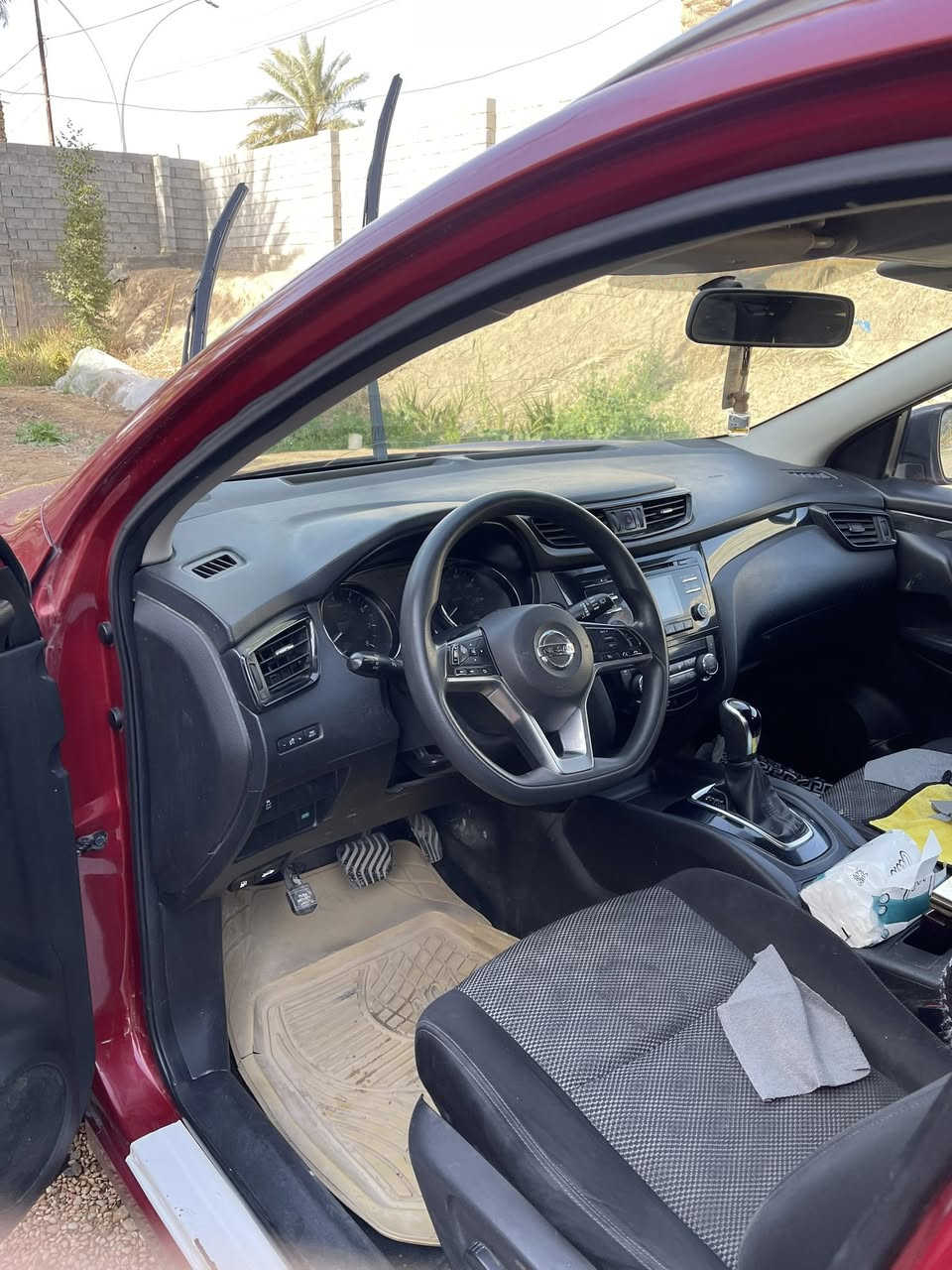 السلام عليكم
نيسان روج سبورت 17 كلين 
محرك 2000 اربعه سلندر
كير ٧ نمر
ماشيه 119 وقابل للزياده
كشن كهرباء 
تحكم مري 
تحكم ستيرن
سعره 155
‭0781 721 4242
