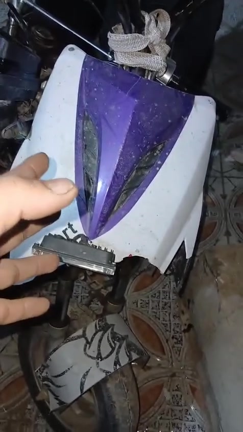 كوم حديد ثنيهن لا تكلي شبيهن موضح كلشي بل فيديو ثنينهن 175الف


**إذا كنت صاحب هذا الإعلان وتريد حذفه لأي سبب، رجاءا أرسل رسالة إلى الدعم الفني**