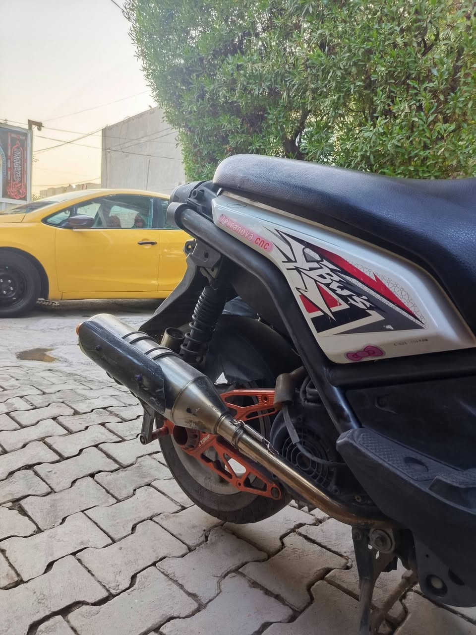 دراجه سكنس رياضي للبيع وغراضها موجود بلبيت دراجه حلوه ونضيفه مكاني بغداد الزعفرانيه ‏‪***********‬‏
