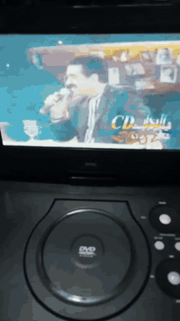 ديفيدي شاشة • مايحفظ شحن • ريموت وشاحن