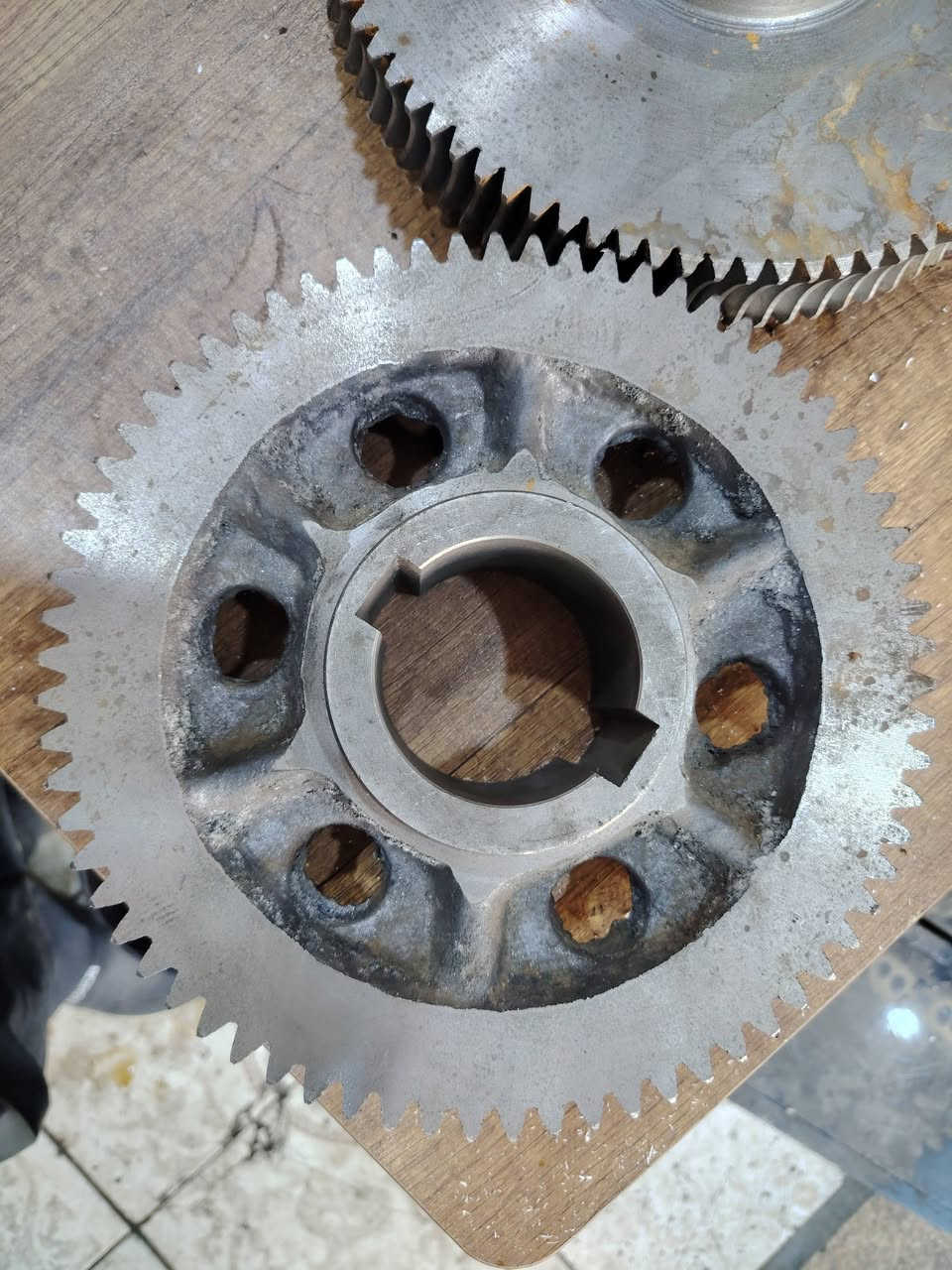 دشلي خالعه بغداد باب الشيخ مقبرة الغزالي محل سعد العقابي ابو حسن العتابي رقم وتساب ***********
