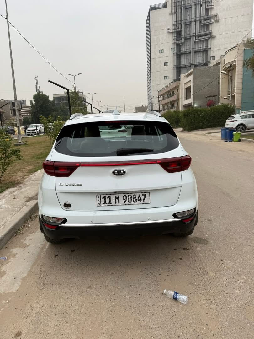 سبورتج 2020

خليجي مكفوله من الصبغ و الحادث و التبديل 

كير محرك كله مكفول

ماشيه 46 الف على أيدي السياره 

ضمان الدوليه العراقيه 

محرك 2000 دوش 

تبريد قطعتين 

داخل حمصي 

حساس امامي خلفي 

شاشة كامره

تحكمات 

زنون 

كشافات نهاري 

اشاير بالمري 

مري شفط 

السعر 205 و بيه مجال 

مكاني بغداد شارع 14 رمضان قرب مرور الطوبجي 

***********
