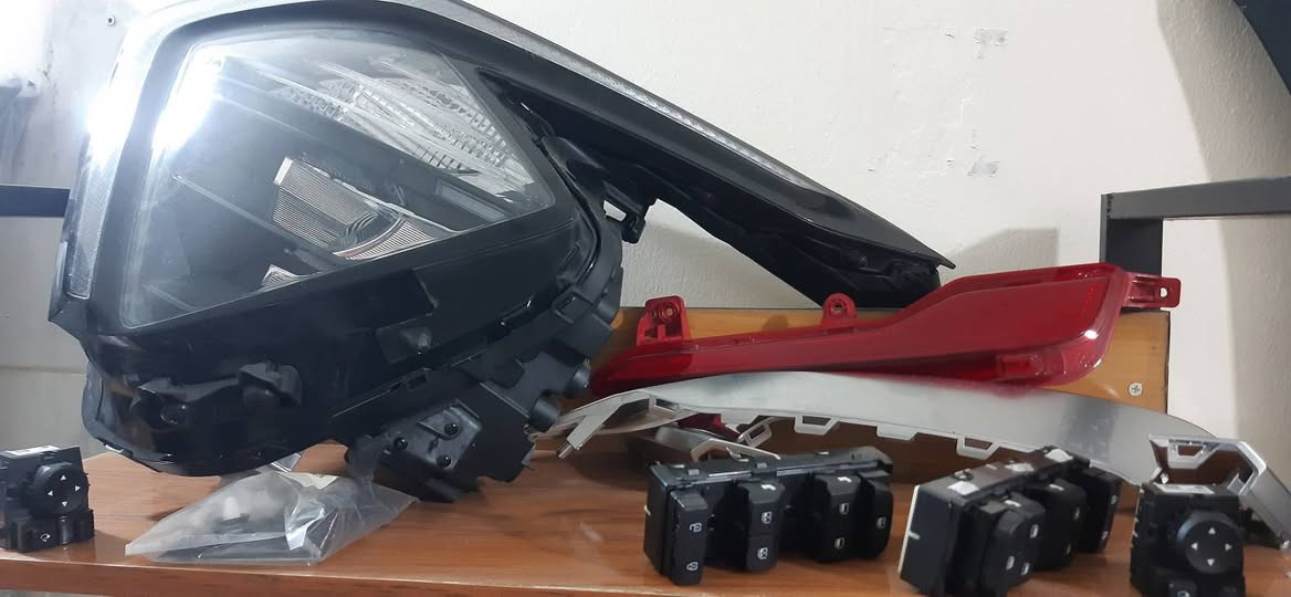 أدوات كيا سبورتج ٢٣و٢٤و٢٥ للاستفسار الاتصال على الرقم بي واتساب العنوان زيونه متواجد ليل نهار ***********
