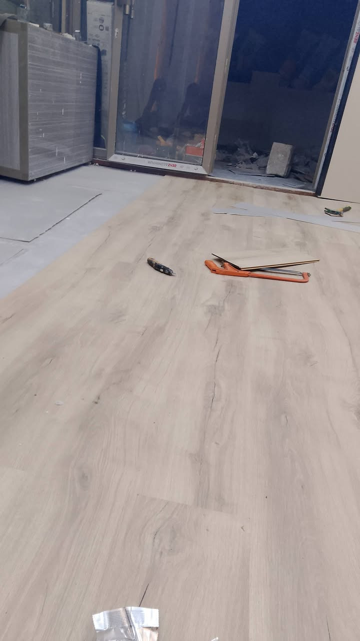 هندسة ديكورات البصره
مستعدون كافت الأعمال برانكيت ارضيات جميع المديلات 
رقم الهاتف واتساب/***********
