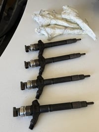 نوزلات لاندكروز • ٨ قطع • نضافة١٠٠٪