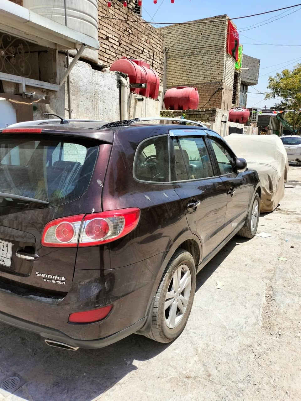 سنتافيا مؤديل 2012مكفوله كفالة عامه من الصبغ والضربه تخم تاير صدر امامي خلفي كله جديد تبريد شغال مكينه وكير جديد فتحة سقف السيارة حلوه بمعنى الكلمه السعر 160وبيها مجال ***********رقم بغداد دولي هزه جديده بسم الوالد اطال الله في عمره
