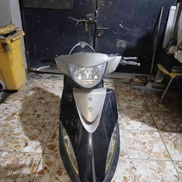 السلام عليكم دراجع ماكس عدله للبيع مابيها اي نقص  دراجه بلادي ما مفتوحه نزلتها رمبه قبل شهر و20يوم بيها اوراق موجوده وبيها منيفيس وبيها صالنصه رياضيه بلاديه ستيل بس سعر الصالنصه 150الف ووبيها فقط كابريتر تجاري ولبلادي موجود يمي  تجي باي وقت تشغل نكره سلف وهندر مبدل دهن قبل يوم امزويل كهربائيات شغاله كلها فقط لكلوب عطلان وبيها كبت رباعي يعني تشغل دبل اشاره وي لبريك وبيها قبق عمار ncy وبيها كلج امامي رياضي واي شي مبدل بل دراجه موجود مالته لبلادي مكاني حي لعامل سعر الدراجه 900وبيها مجال راسني فقط واتساب وتدلل رقم ***********
