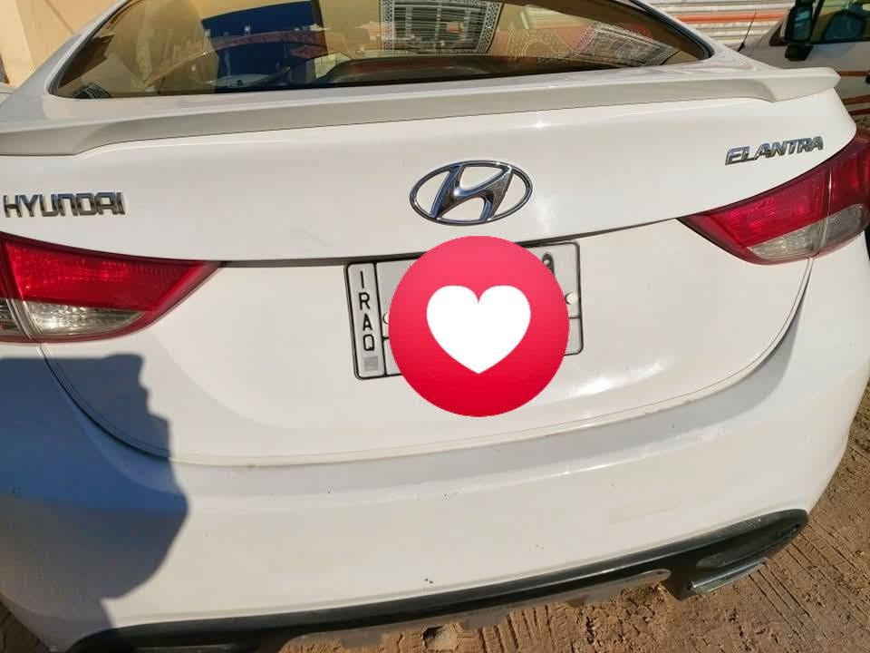 سلام عليكم 
النتره مديل 13 خليجي محرك 1800دوش تحكم ستيرن فتحه  بالقماره مكفوله كفاله عامه
رقم بابل سنويه لل28 بسمي مصفره غرامات تخم تايره 
 تبريد ثلج   مكاني ديوانيه البدير ***********
