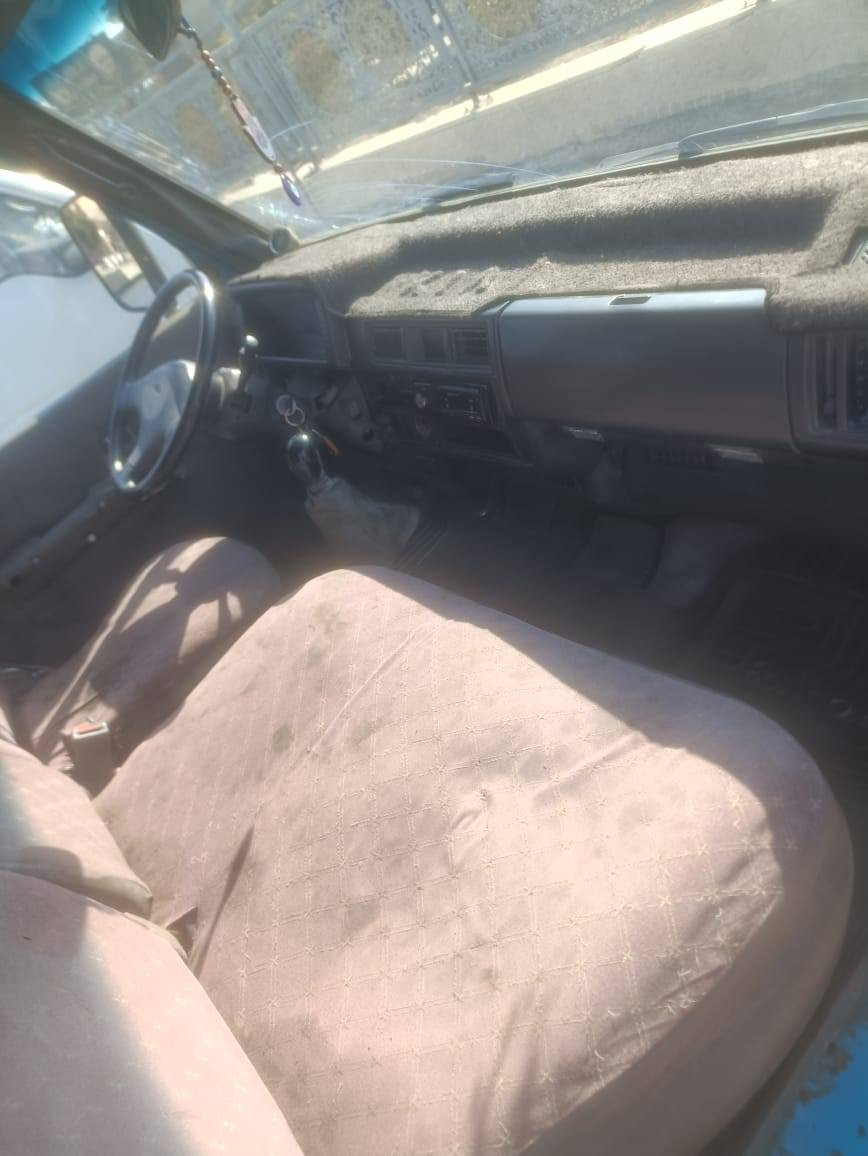 كيه بنكو حمل موديل 1996 سبعة جنگال رقم وسنوية جديد انكليزي مابيها قطرة صبغ  وتخم تايرات جديد سعر 60 وبي مجال بسيط عنوان بغداد محمودية ورقم الهاتف *********** ولياخذها ايشوف كل الخير سيارة خير من الله
