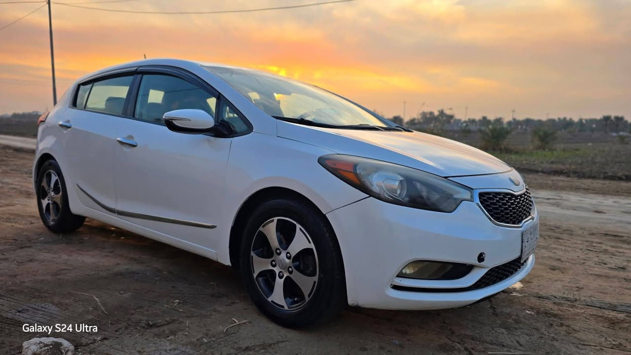 موديل 2016 رقم بغداد
تحويل مباشر ثاني يوم 

مواصفات حلوة ومعروفة

السيارة جاهزة من كلشي تبريد ثلج محرك وكير خير من الله السعر 95 بيهة مجال

موقع السيارة واسط العزيزية

للاستفسار

***********
