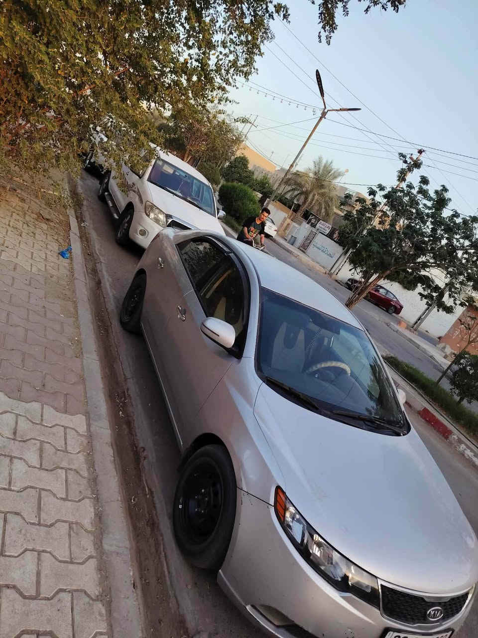 السلام عليكم سيارة فورتي موديل ٢٠١١ السيارة خير من اللة السيارة مكينة ٢٠٠٠السيارة بية صبغ جة السايق الاستفسار ‭    ***********‬ المقدادية, ديالى
