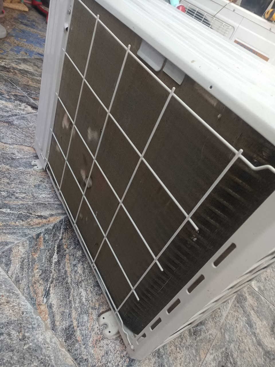 سبلت طن ونص بلاد ماداخل تصليح شرط ...كامل بواري وريمونت سعر 250 قفل عنوان القبله


**إذا كنت صاحب هذا الإعلان وتريد حذفه لأي سبب، رجاءا أرسل رسالة إلى الدعم الفني**