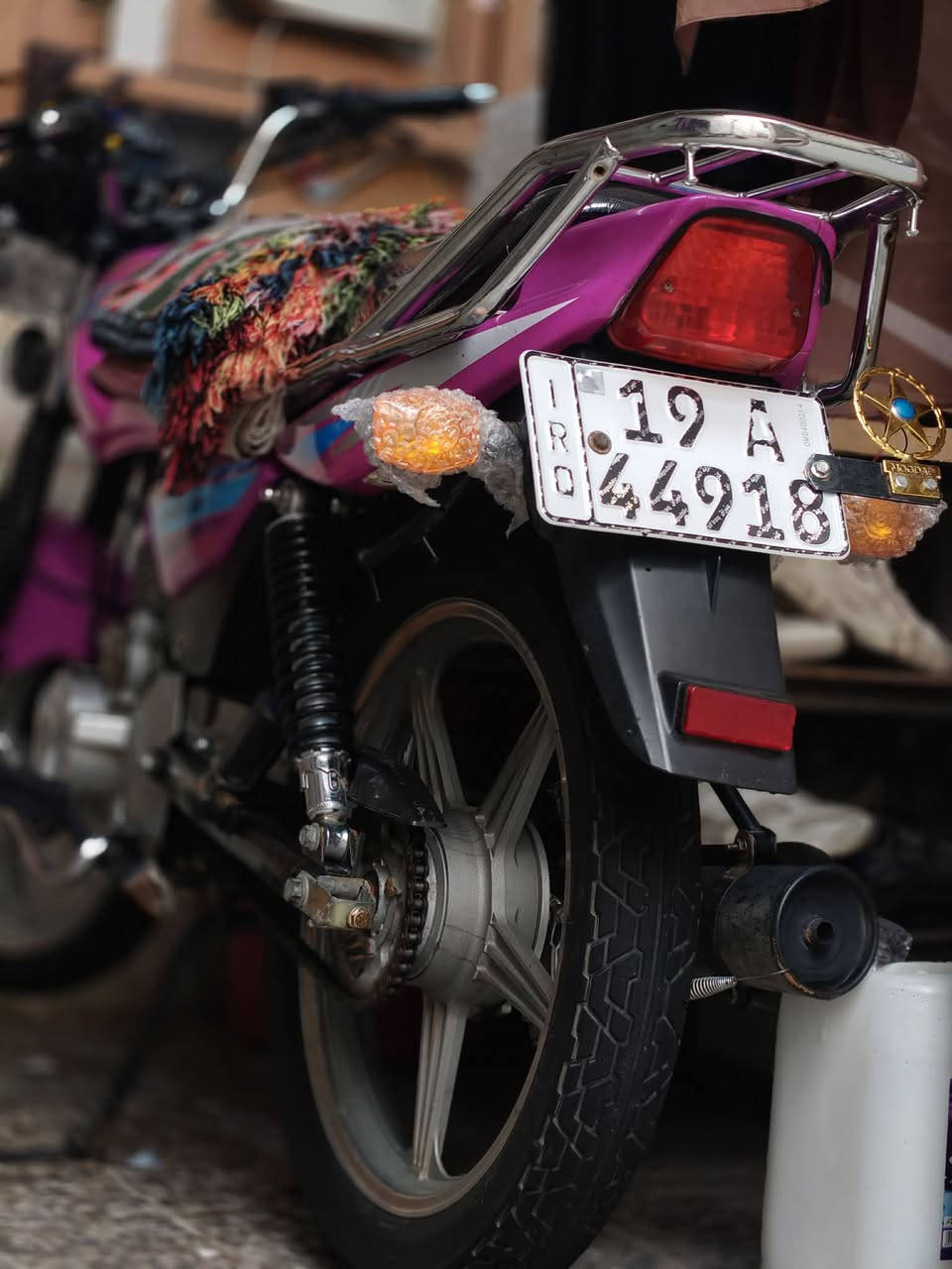 سلام عليكم دراجة دايون عضم لون بنفسجي الدراجة رقم وسنوية انكليزي كفالة عامة من الزلغ ما مفتوحة شرط الفحص السعر مليون 950 بيهة مجال مكاني كربلاء حي العامل رقمي ***********
