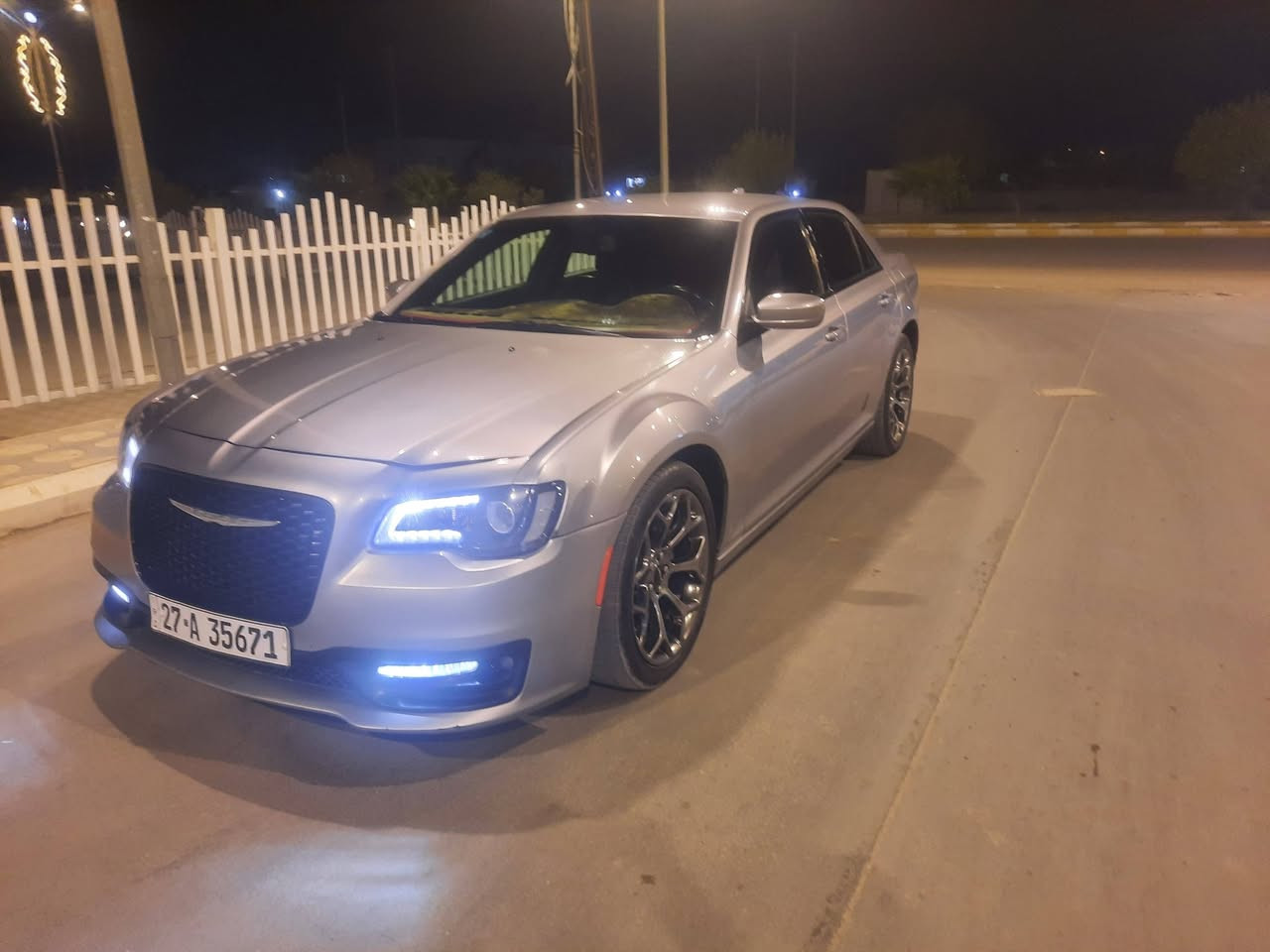 سلام عليكم اوباما S للبيع فقط ١٨ مرمز ٢٣ محرك ٣٦٠٠ حادثها بنيد مبدل اصلي شرط بيها صبغ كلير بامريكا رقم ذي قار انكليزي بأسم سعرها ١٧٥ قفل. مكانها ناصرية مركز ***********
