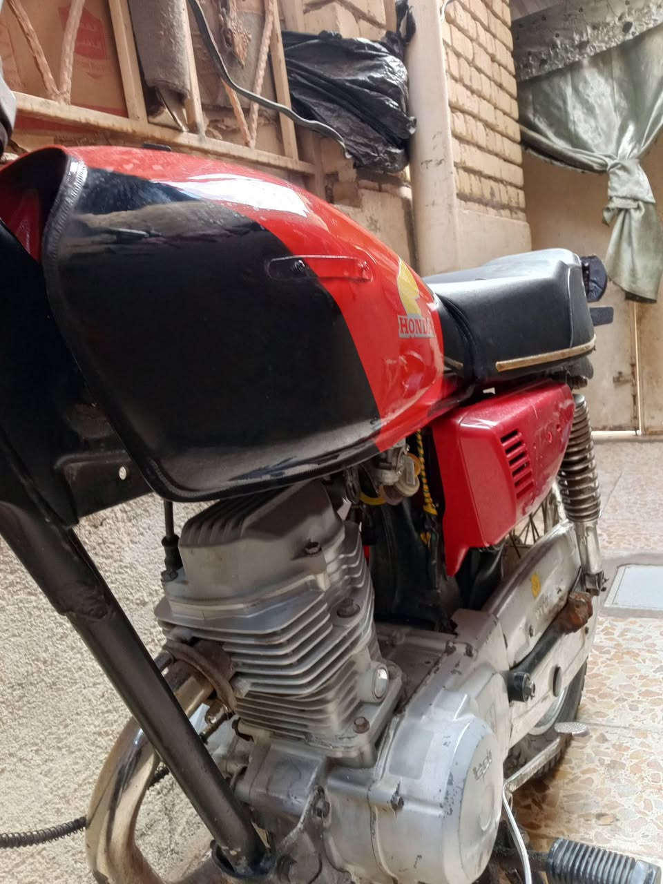 سلام عليكم شباب دراجه نامه لبيع سعر خاص


**إذا كنت صاحب هذا الإعلان وتريد حذفه لأي سبب، رجاءا أرسل رسالة إلى الدعم الفني**