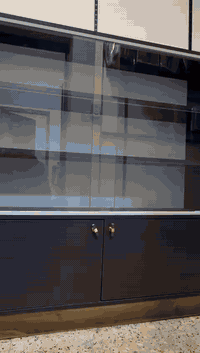 السلام عليكم عندي باترينات كوزمتك للبيع مستعملات قليل كلش ونضيفات تستعمل للكوزمتك والمحلات
الملابس ولكلشي وبسعر مناسب كللشش وماكو بسعرهن
مكاني بغداد السيديه مقابل مصرف الرافدين الاستفسار ***********
